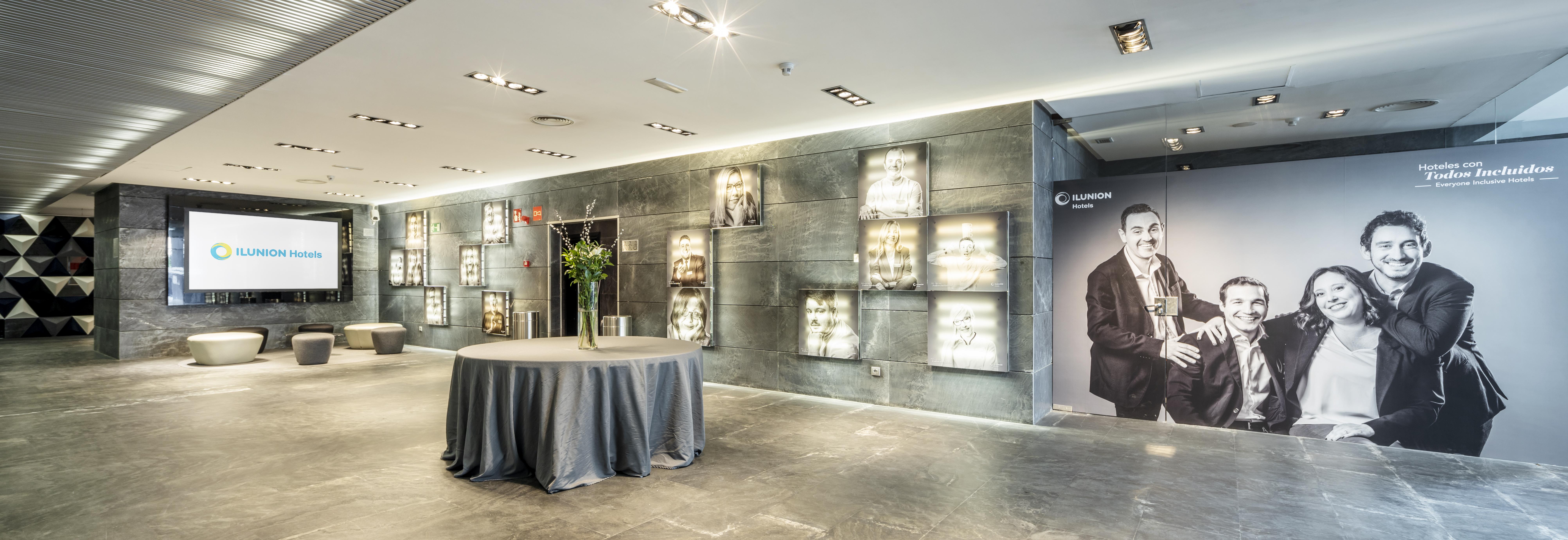 Hotel Ilunion Atrium