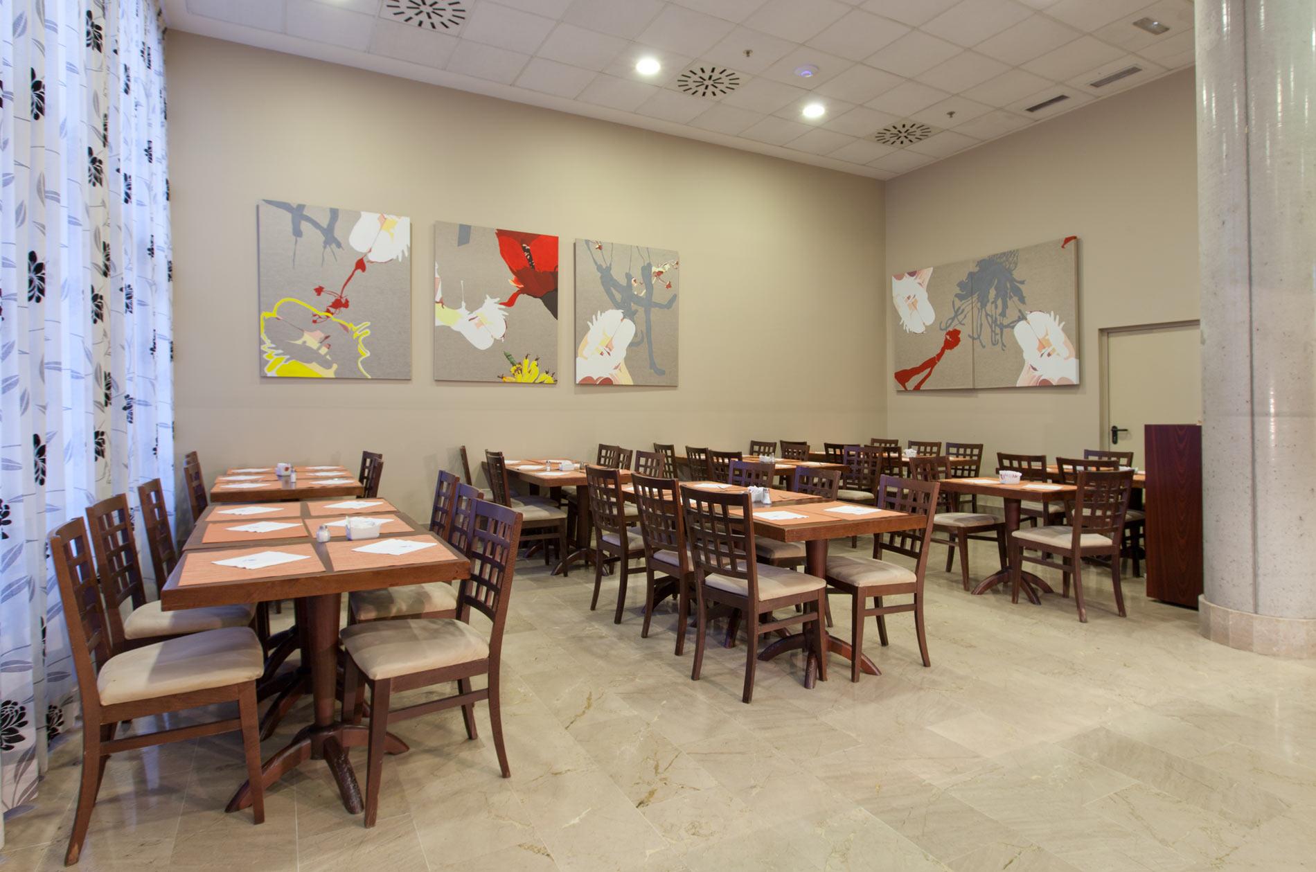 Porcel Ganivet Hotel 3*