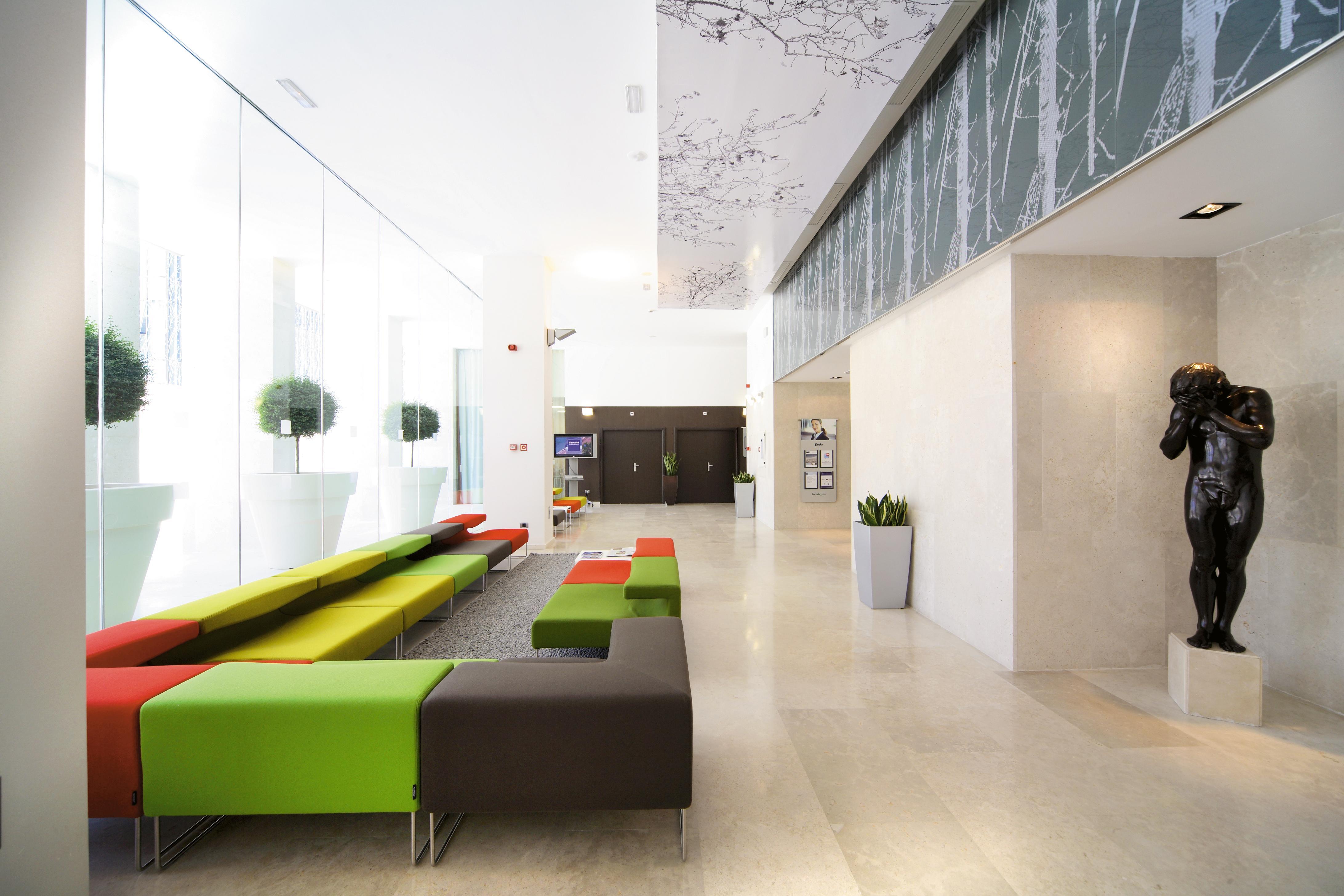 Occidental Este Hotel