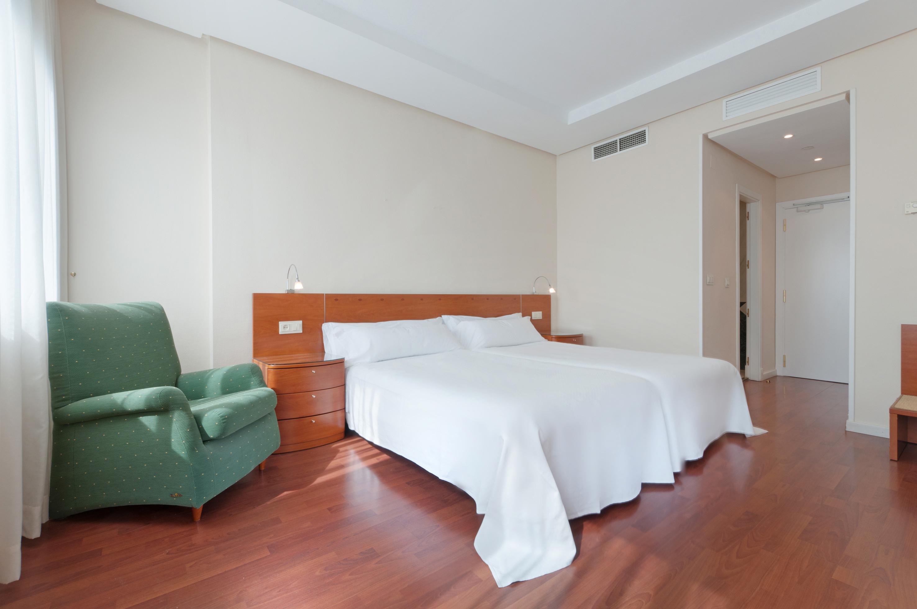 Chamartín, Affiliated By Meliá 3*