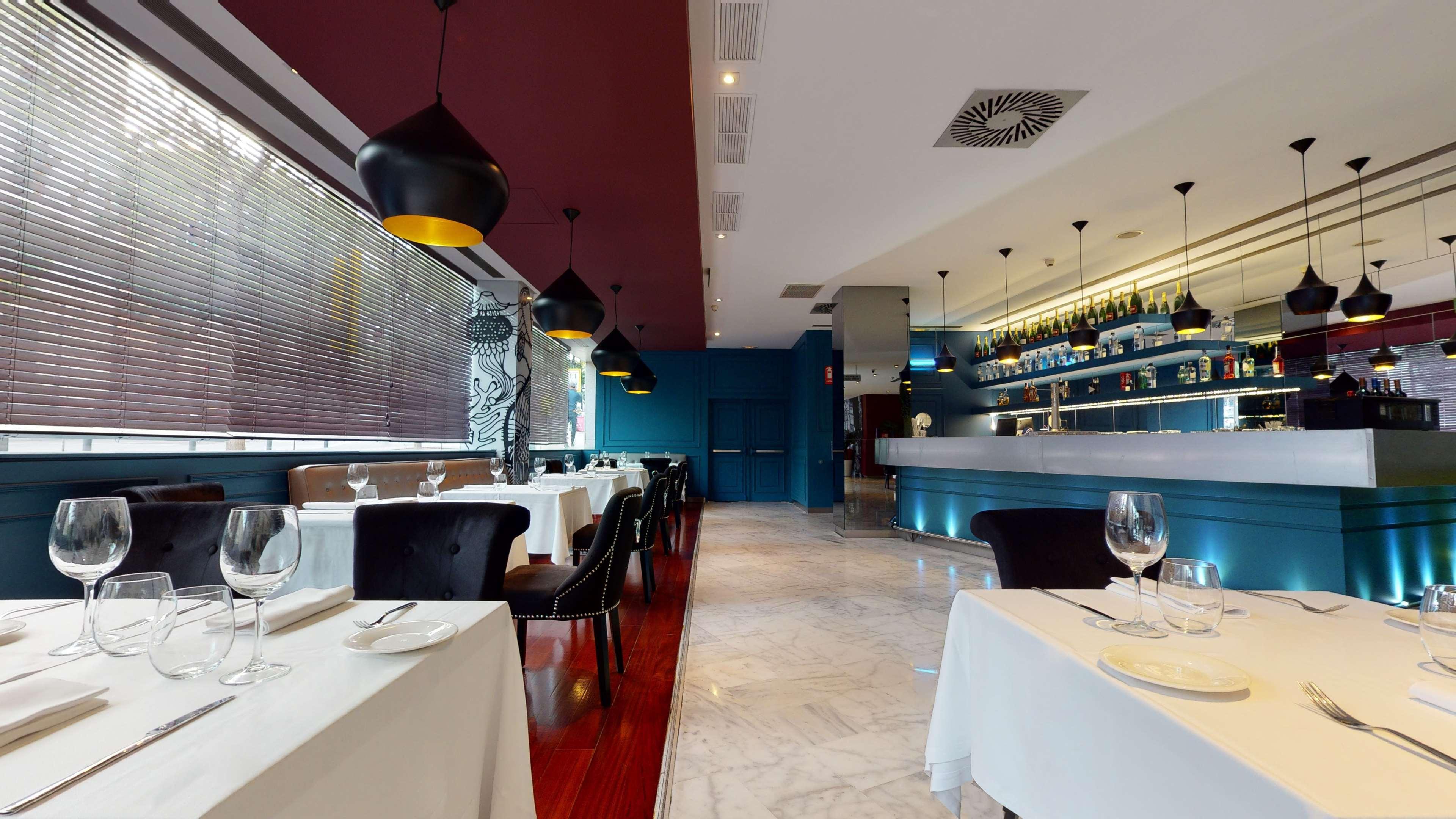 Radisson Red 4* Madri