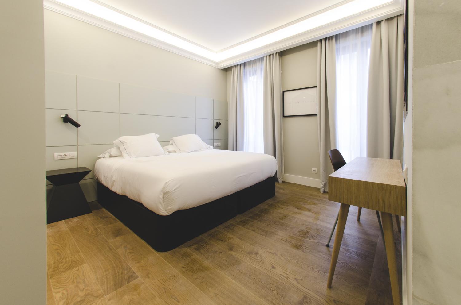 One Shot Recoletos Hotel 4*