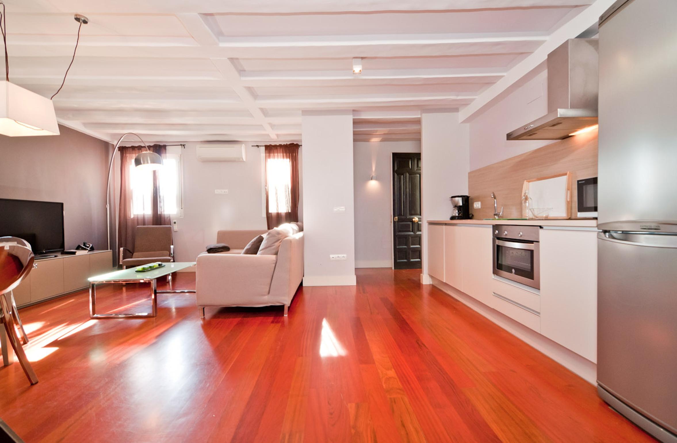 Smartr Atocha Apartment