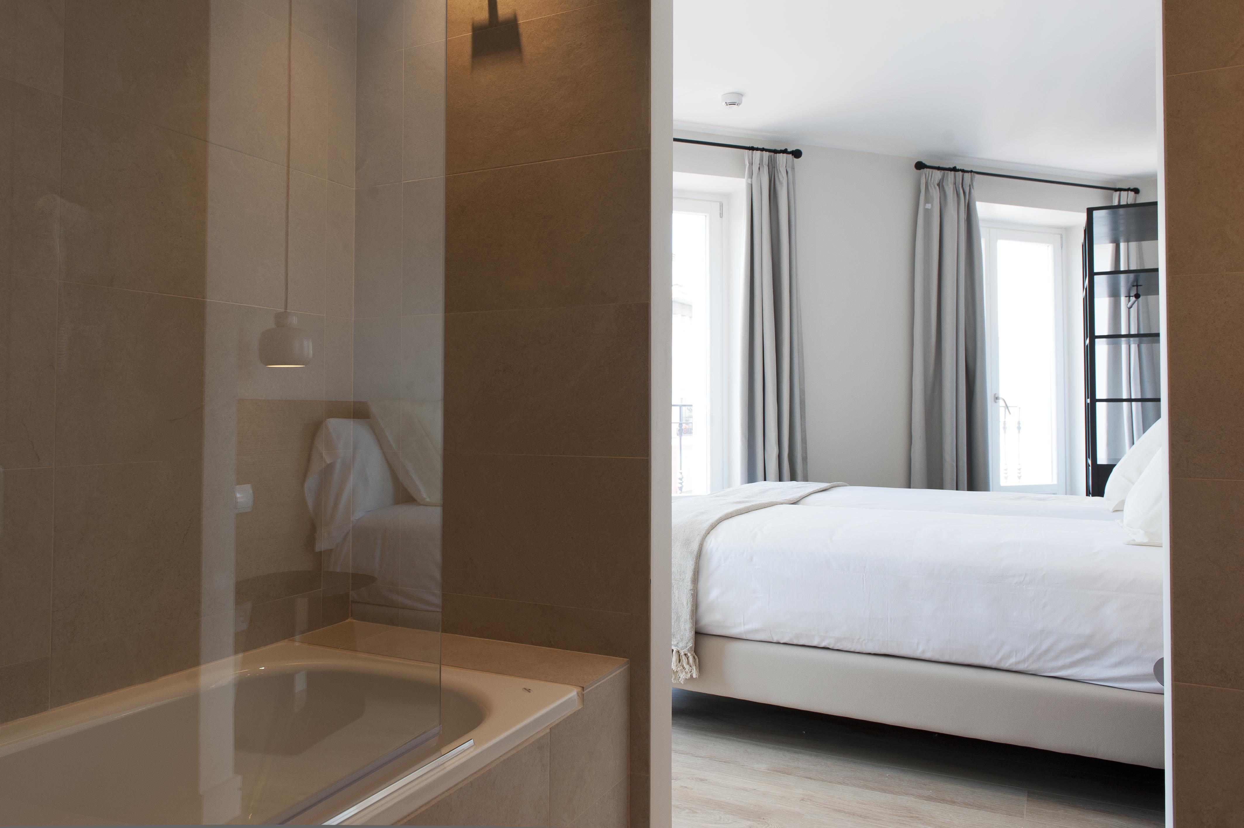 Mh Aparthotel