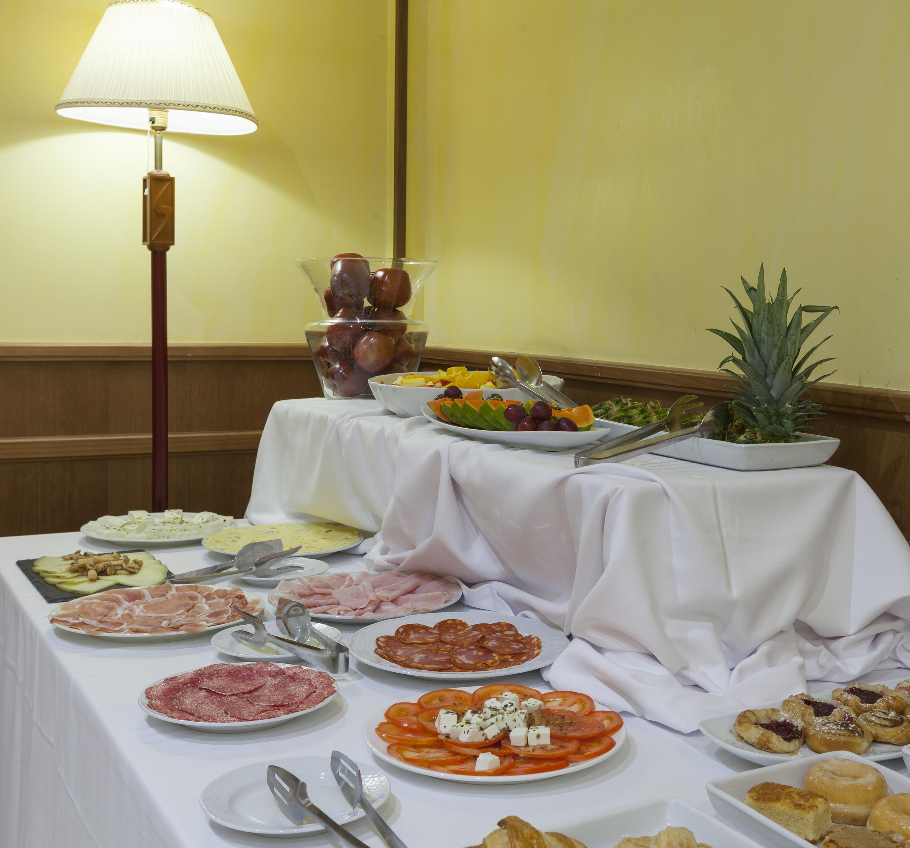Agora Juan De Austria Hotel 4*