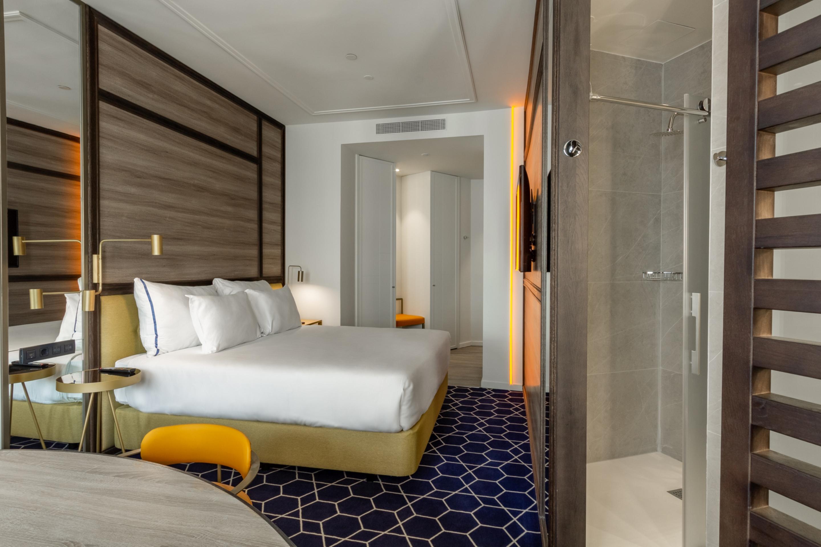Pestana Cr7 Gran Via Hotel