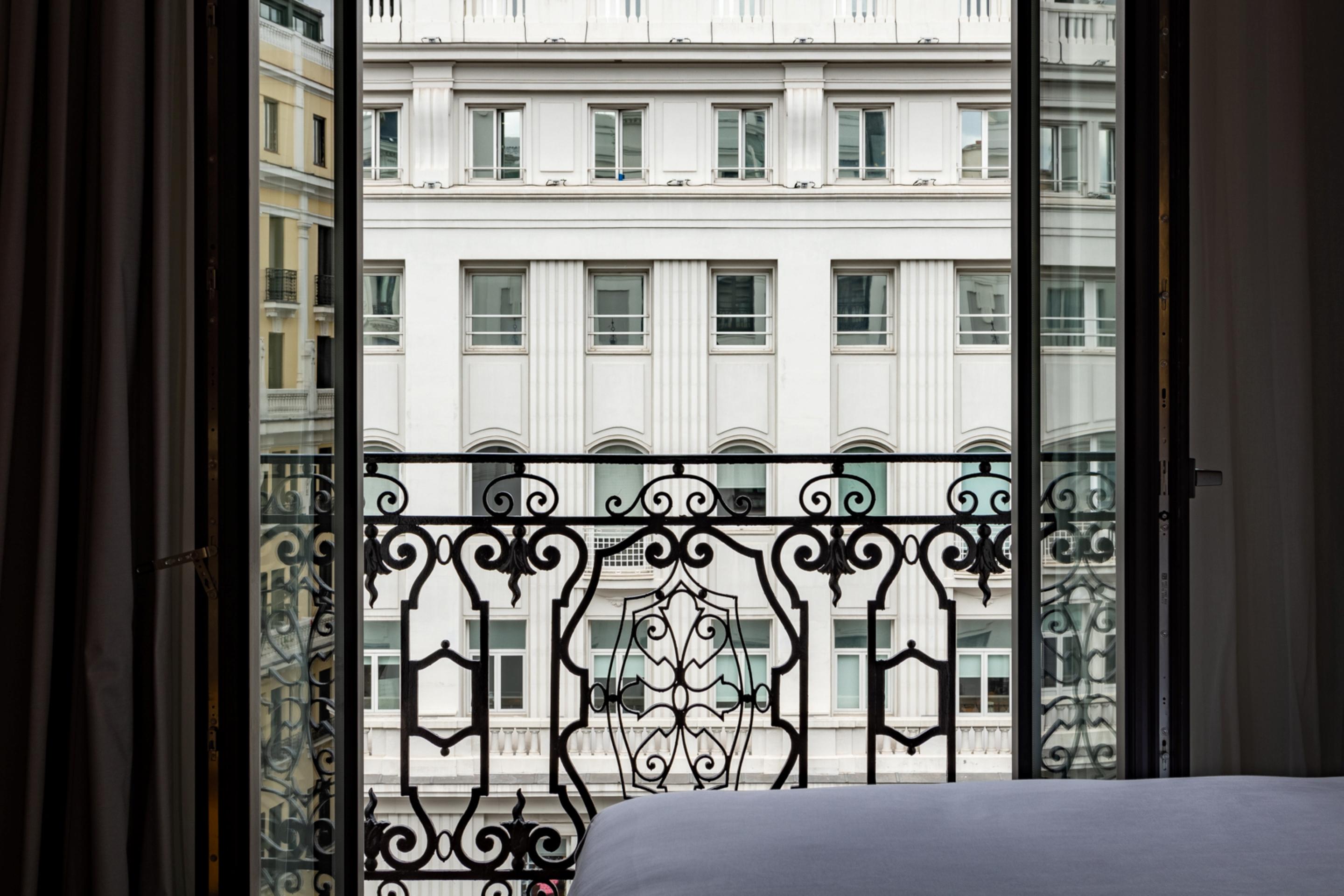 Hotel Pestana Cr7 Gran Via 4*