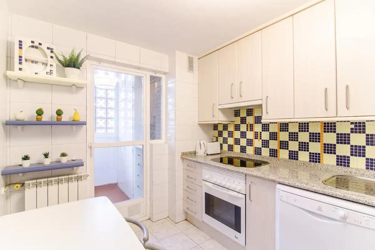 Bright Flat Parking/wanda Metropolitano/airport * Madrid