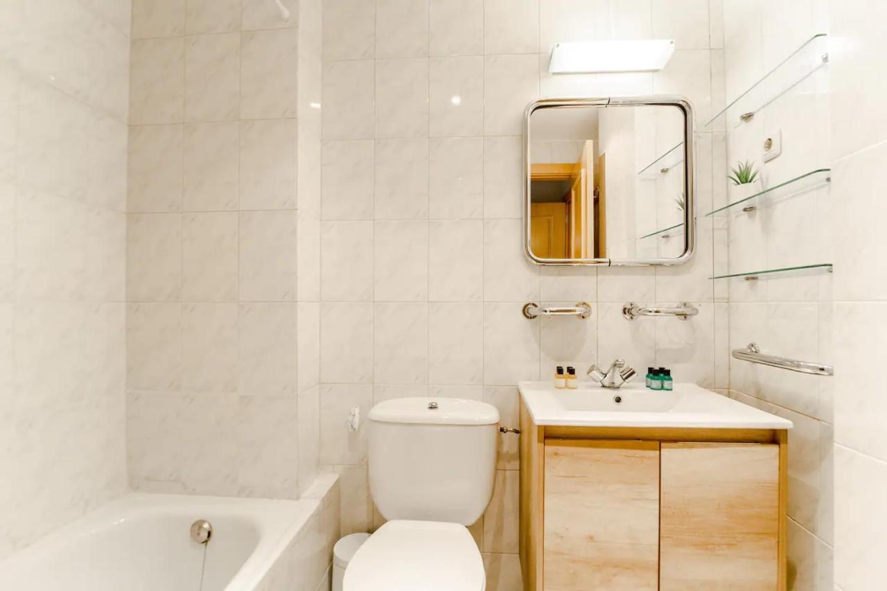 Appartamento Bright Flat Parking/wanda Metropolitano/airport