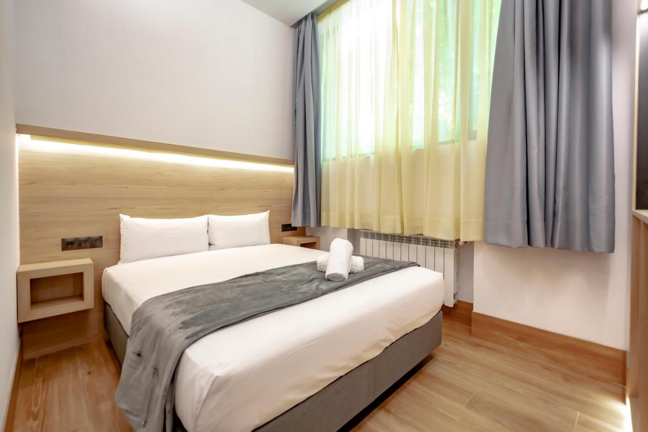 Dobohomes - Montesa 20 Apart-hotel