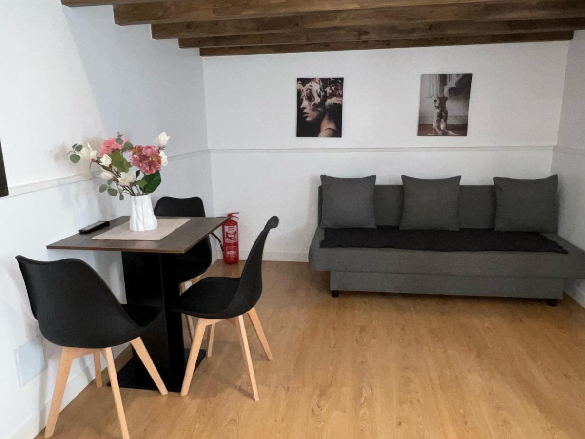 M-a Estudio San German Apartamento Madri