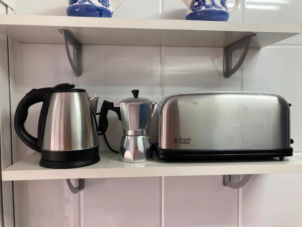Grande, 2 Dormitorios, Garaje Gratis Apartamento