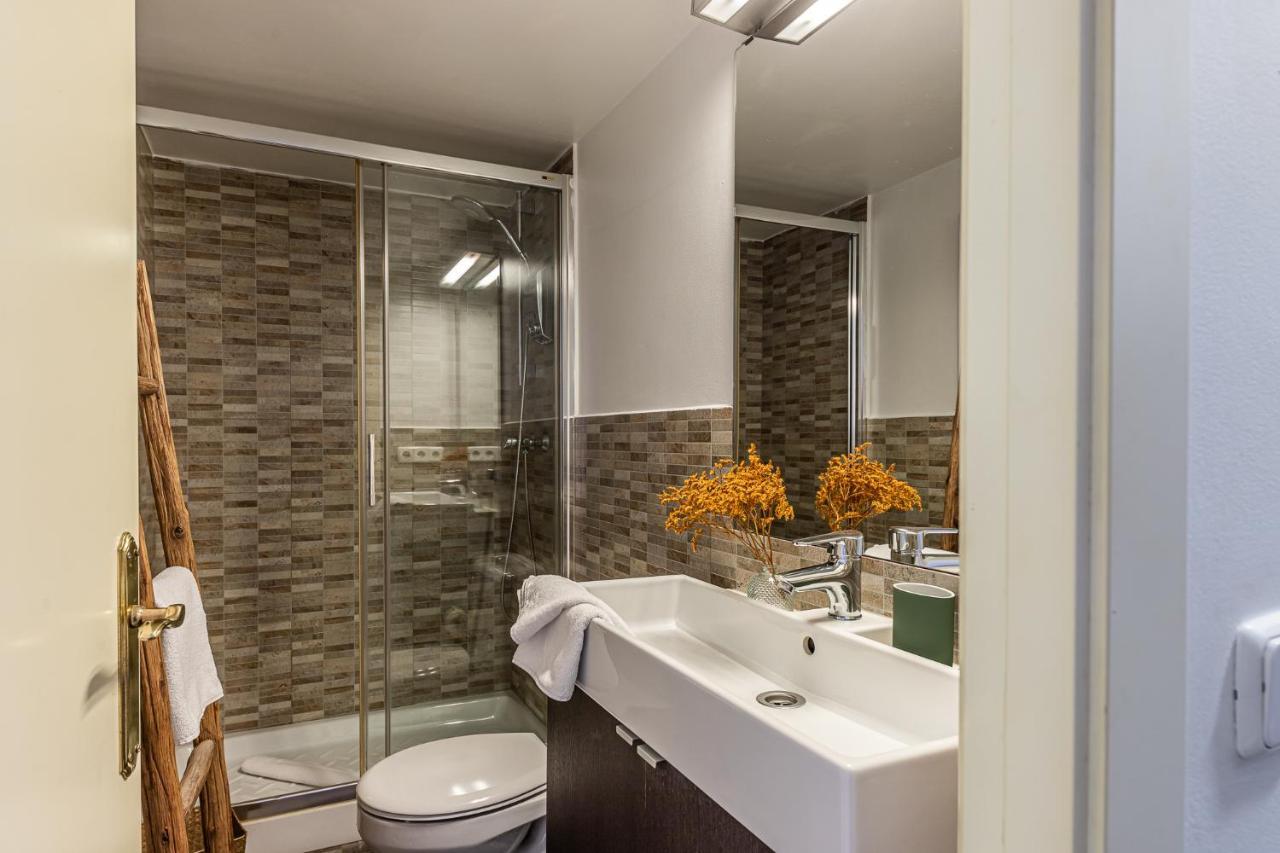 Apartment Beautiful Flat Close To Plaza De Mayor 4peopl1bath Con24 *