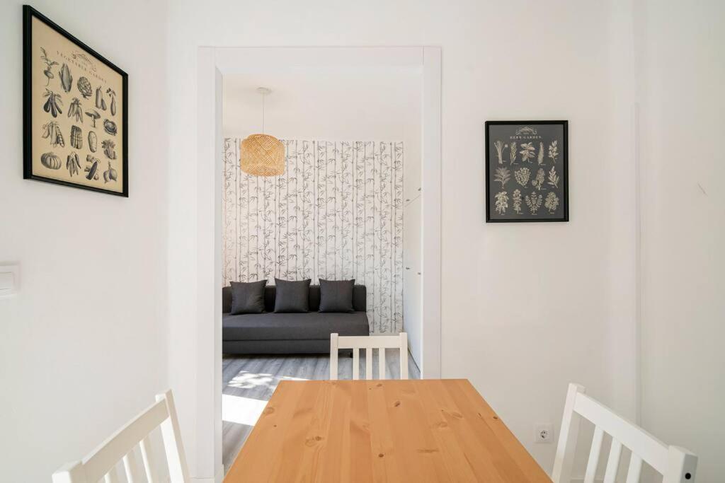 Acogedor Apartamento. Arturo Soria-md Anderson 1e Appartement Madrid