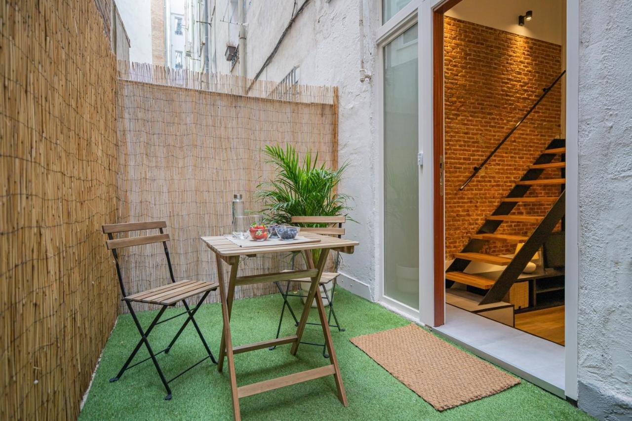 For You Duplex Temporal With Private Patio In The Center Of Mpe35 Apartment Madrid