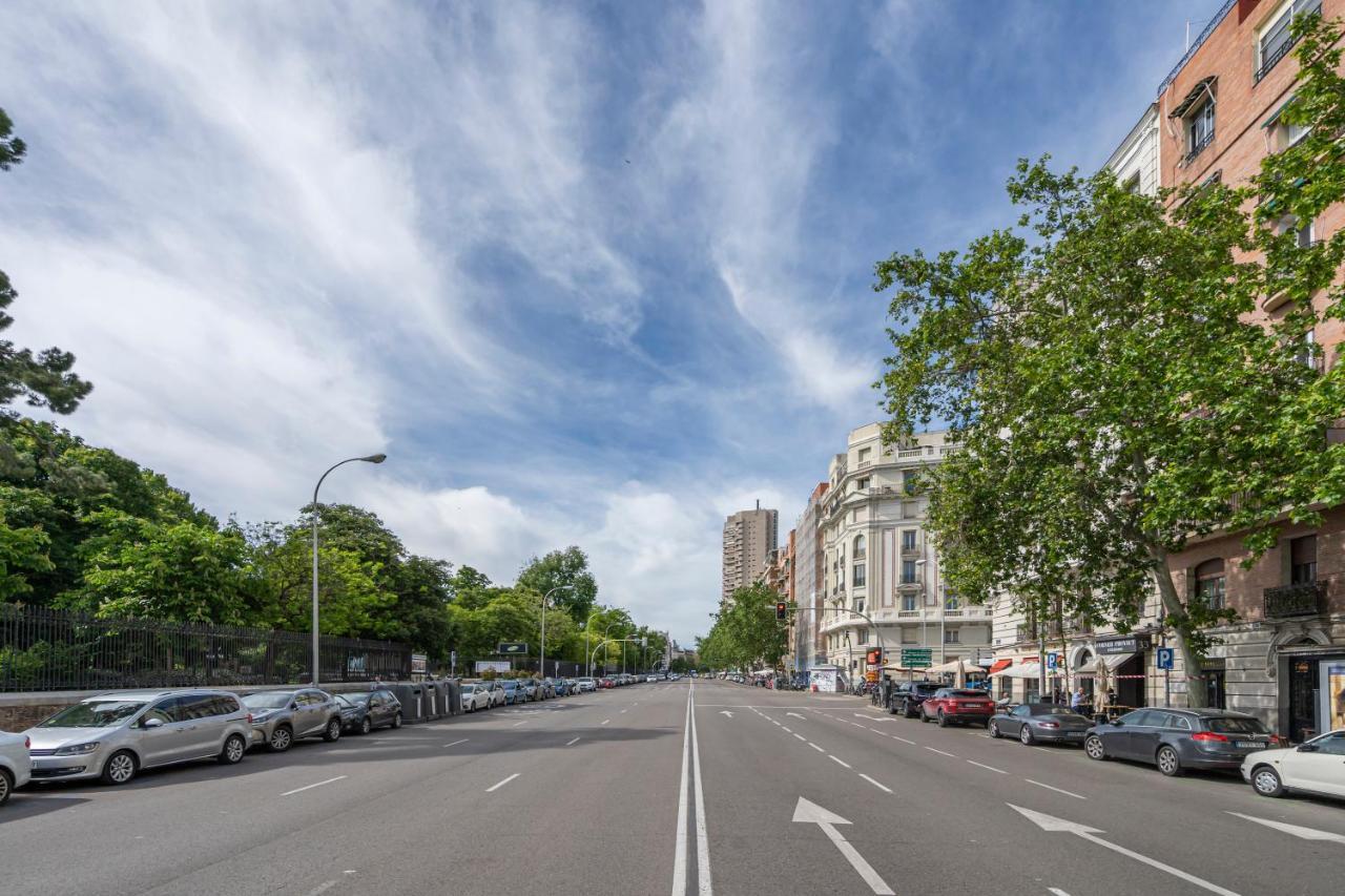For You Duplex Temporal With Private Patio In The Center Of Mpe35 * Madrid