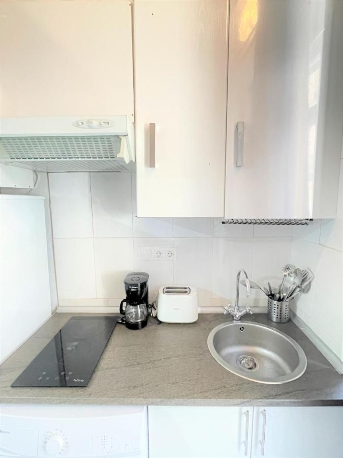 Acogedor Con Balcon En El Barrio De Chueca, Gran Via Con Aire Acondicionado Y Calefaccion *