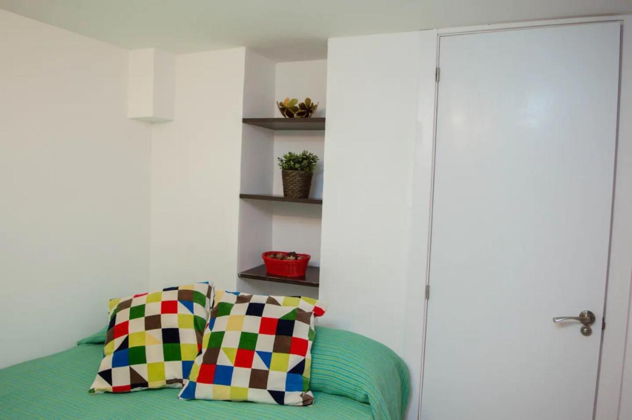 Estudio Cerca De Anton Martin 4pax