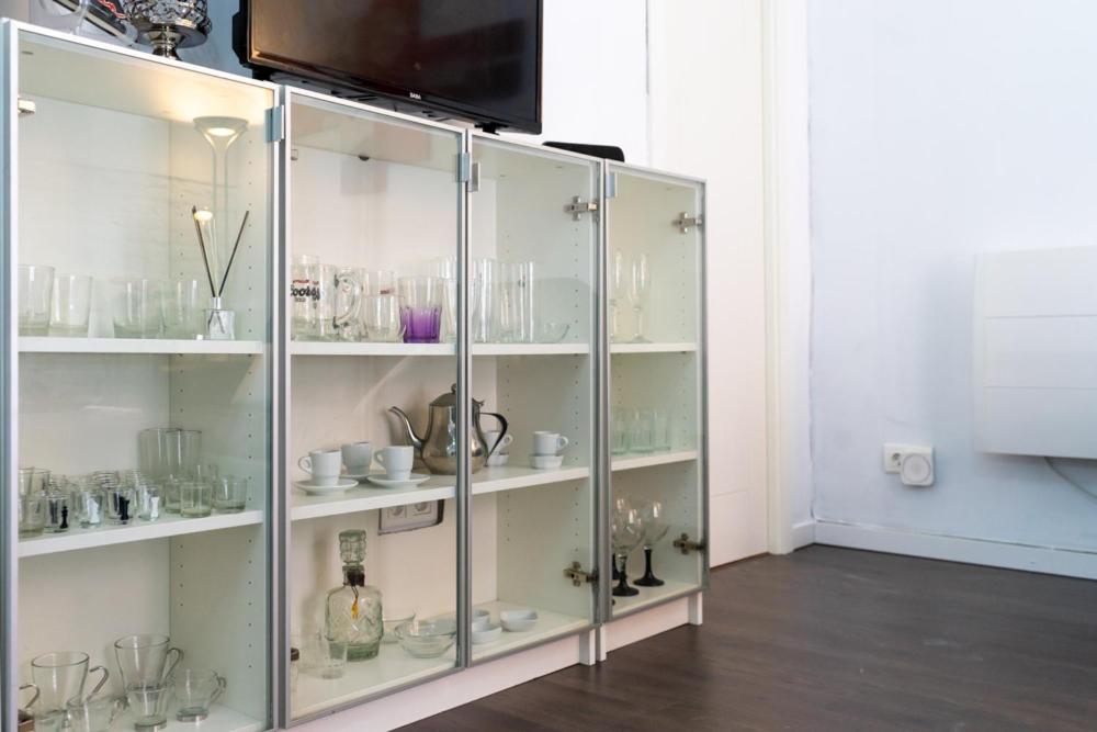 Modern And Neoclassical Flat Madrid