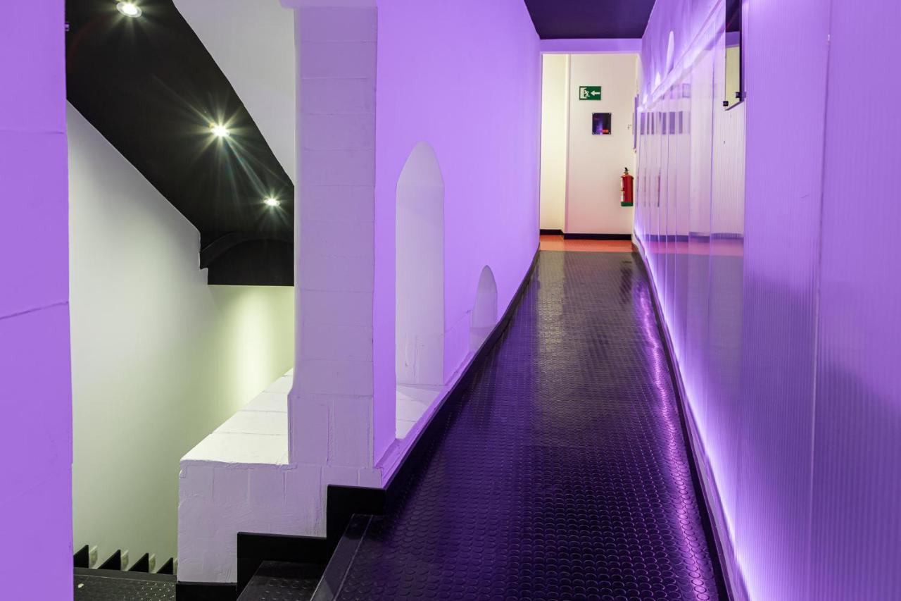 Kapselhotel Art Seven Capsules