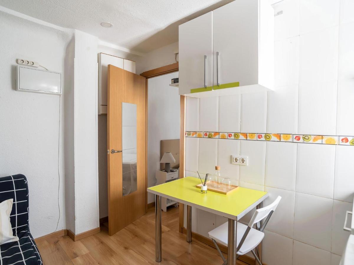 Pleasant In With Air Conditioning Madrid