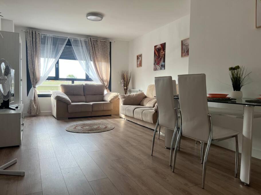 Precioso Apartamento En Ubicación Inmejorable En * Madrid