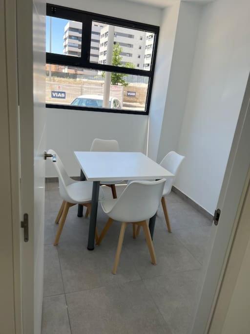 Precioso Apartamento En Ubicación Inmejorable En Apartamento Madrid