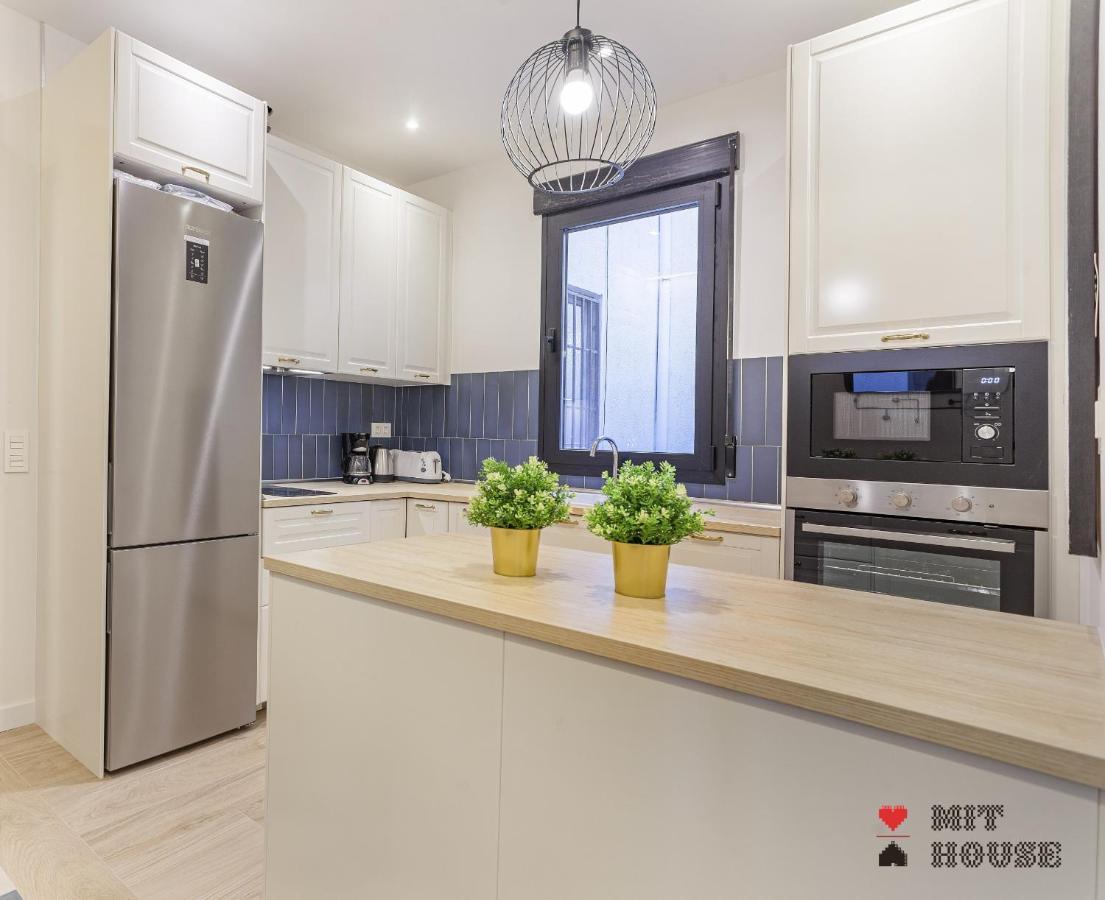 Mit House 4 Ways En Apartamento