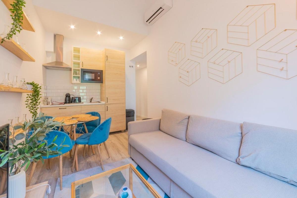 Apartment Encantador Atocha Madrid