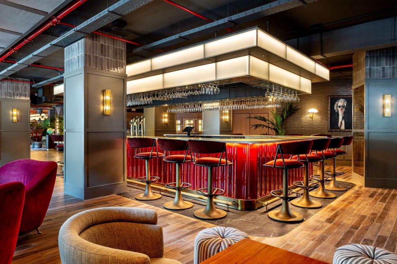 Hotel Radisson Red Madri