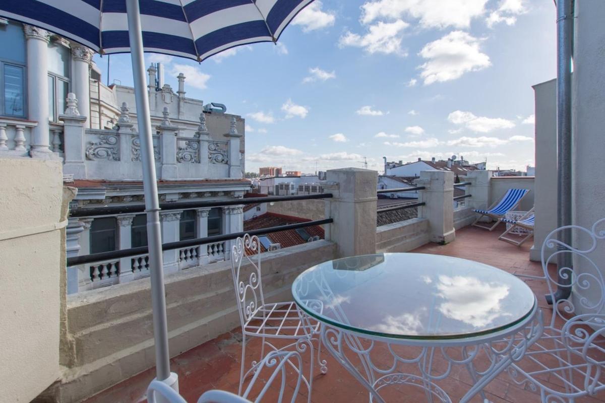Apartamento Atico Con Terraza De Vistas Inmejorables Madri