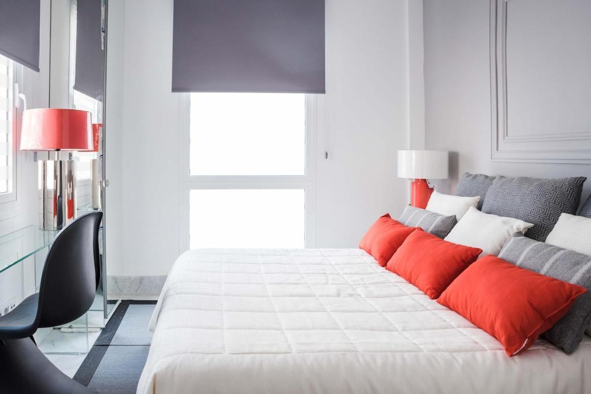 Apartamento Amazinn Places Embajadores Iii *