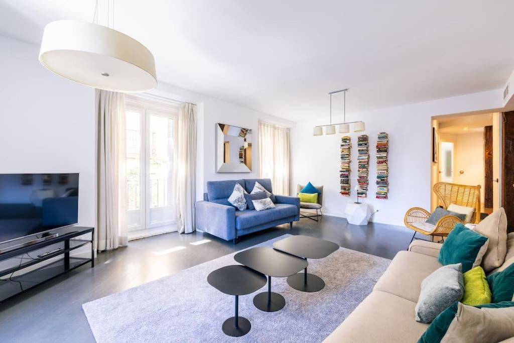 Amazing Flat 5 Balconies In Chueca - Gran Via Apartment *