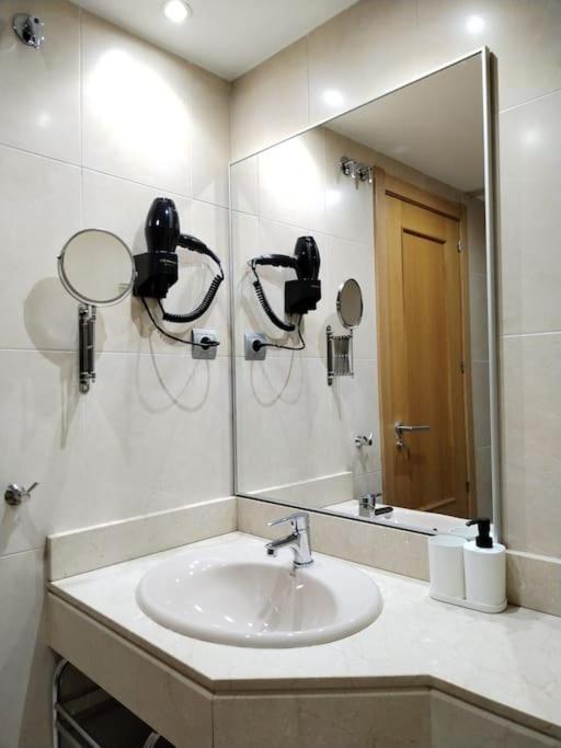 Amplio, Luminoso Y Confortable Cc Apartamento Madri
