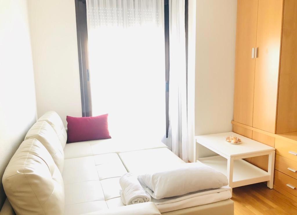 Belfast 13 Ifema Airport Apartment Madrid