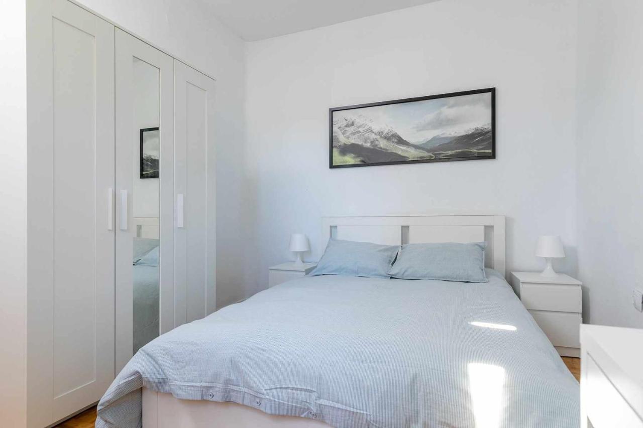 Confortable Piso De 3 En Retiro Enfrente De Atocha Apartamento Madrid
