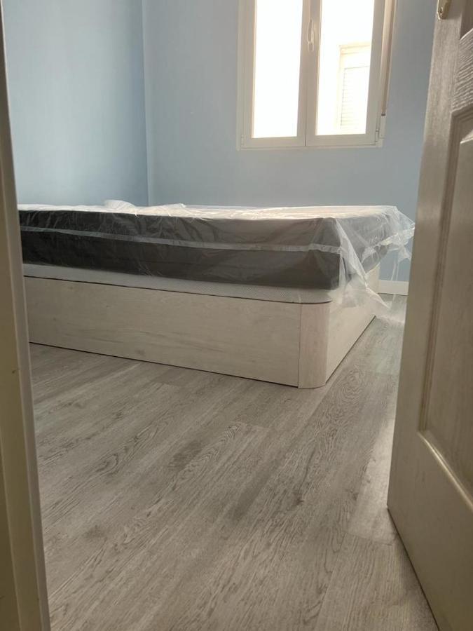 Retiro, Atocha, Paseo Del Prado. Pacifico 28007. Apartment *