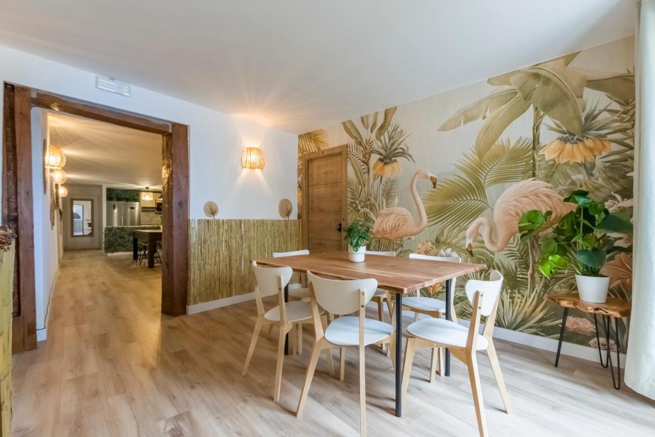 Santo - Coworking - Coliving - Hostel Madrid