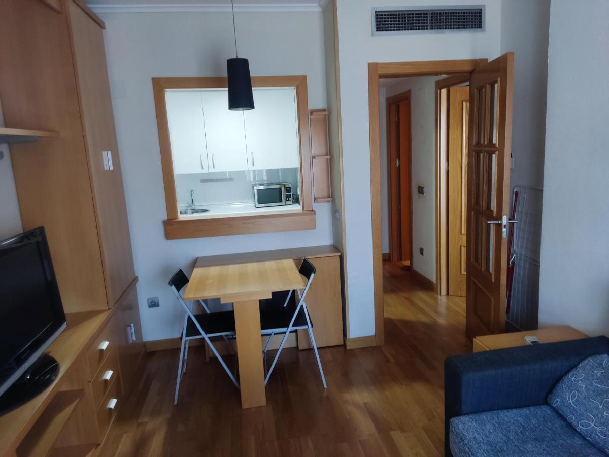 En Madrid, A Unos Minutos Del Aeropuerto Airport Barajas, Plenilunio, Estadio De Futbol Metropolitano, Feria De Madrid, Clinica Navarra Apartamento *