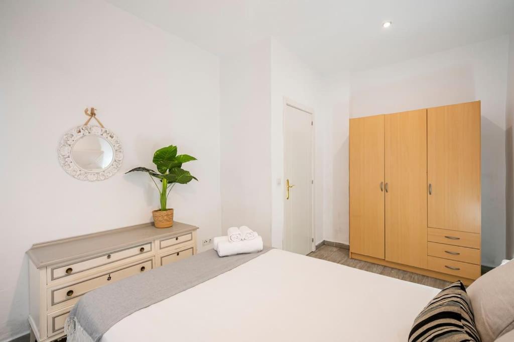 Apartamento Tranquilo En Principe Pio/pza De Espana Flor Madrid