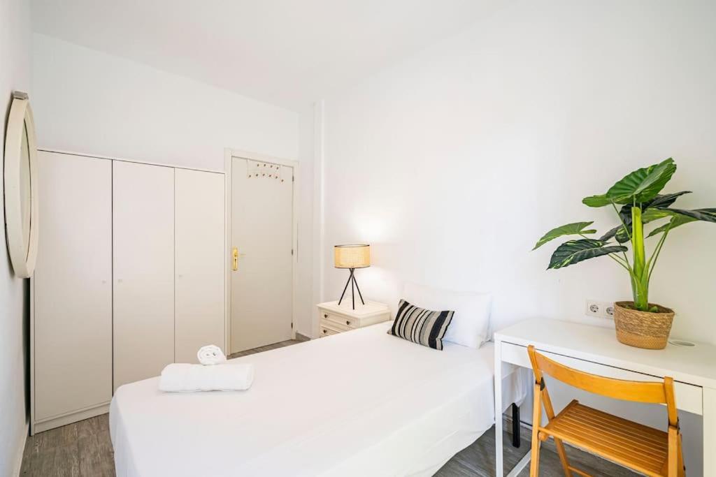 Apartamento Tranquilo En Principe Pio/pza De Espana Flor Madrid