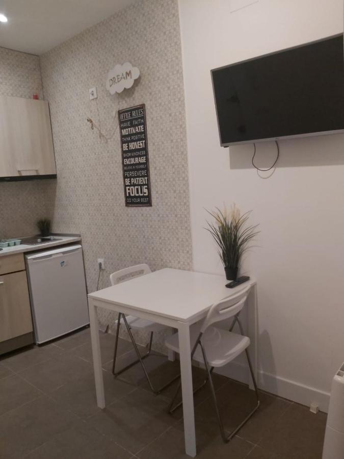 Apartment Cozy Studio Reina Sofia Amparo