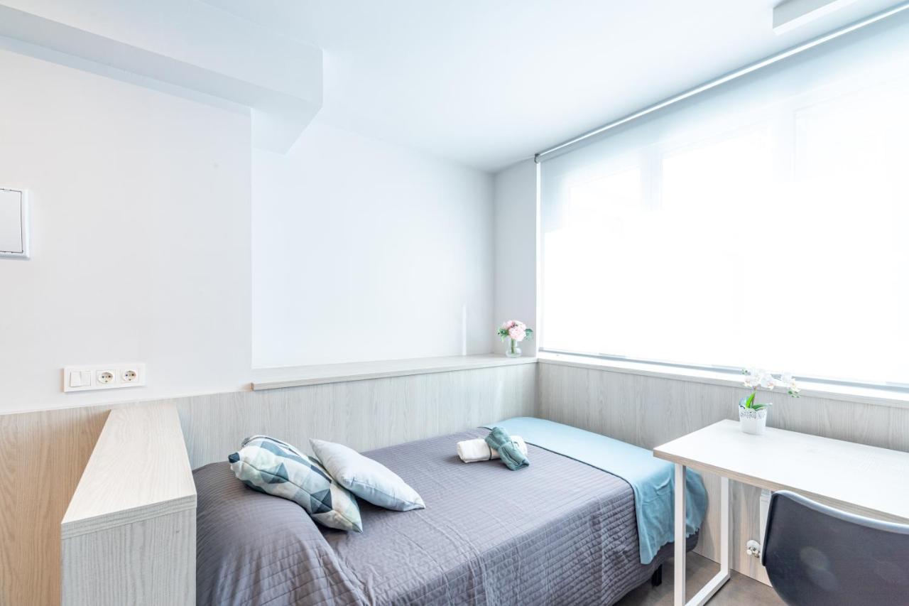 Residencia Universitaria Resa Claudio Coello Apartamento *