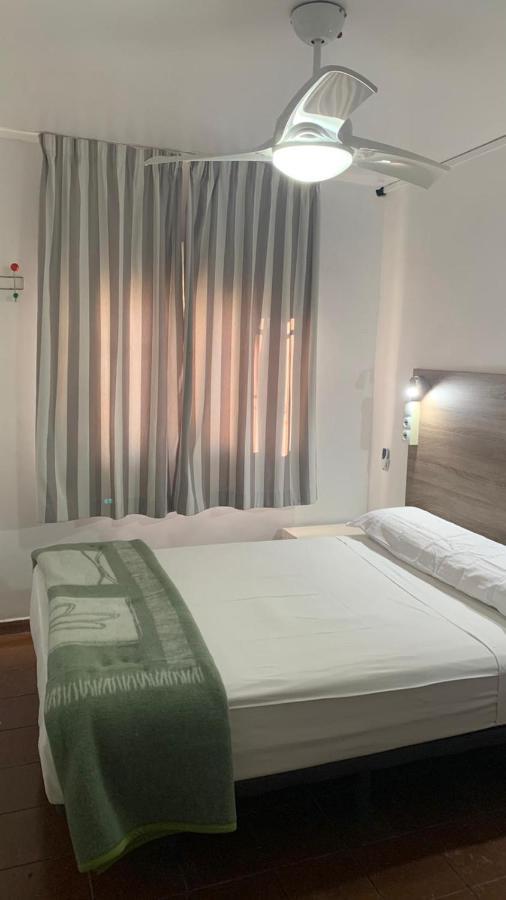 Affittacamere Casa De Huespedes Almansa 2*