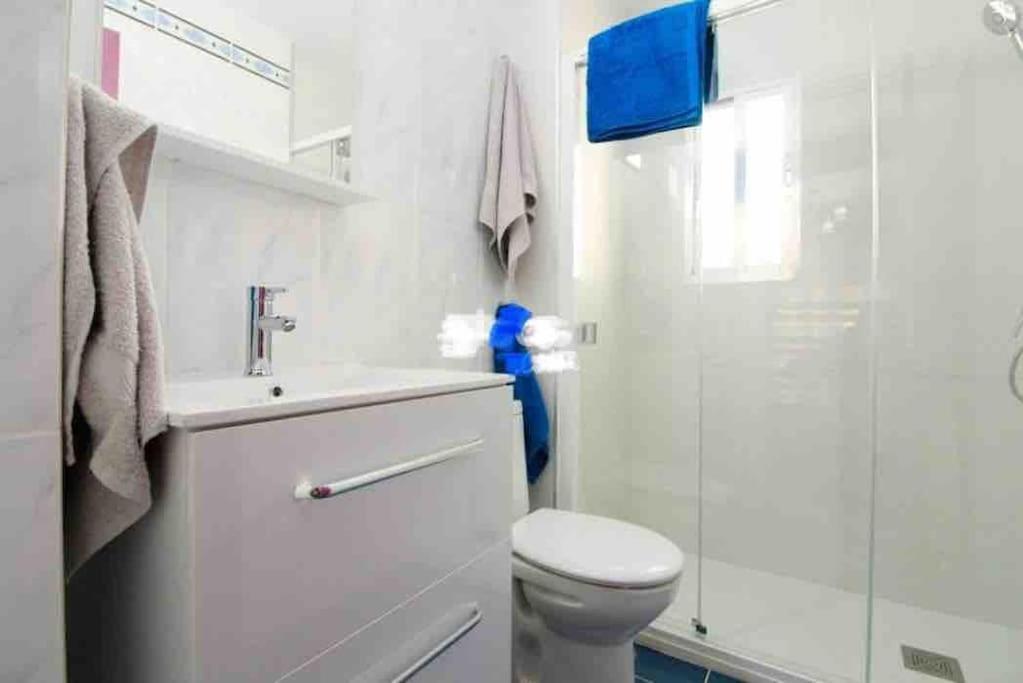 Apartamento Ciudad Lineal Reciente Reforma * Madrid