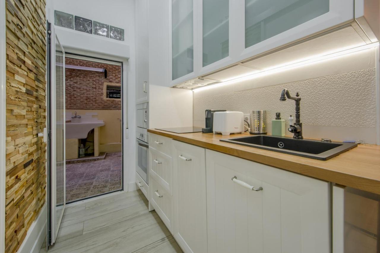 Apartamento C/ Almendro, Nuevo Piso En El Corazon De La Latina Madrid