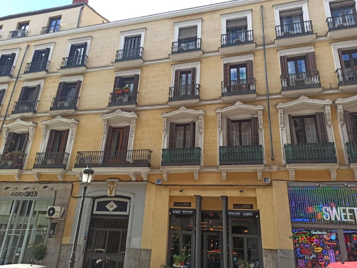 Huespedes Toledo *