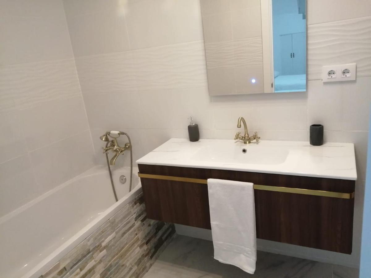 Apartamento Hello Feria *