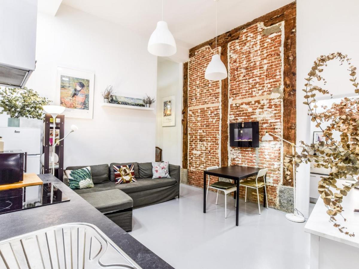 Apartamento En Lavapies De Estilo Industrial Para 5 Personas Apartment *