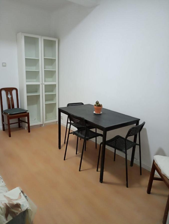 Apartamento En Calle Garci Nuno De 3 Madri